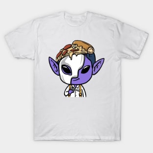 alien gun T-Shirt